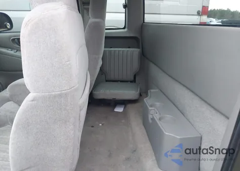 2000 Chevrolet S-10 Ls из США, поврежденный, VIN 1GCCS19W9Y8104987